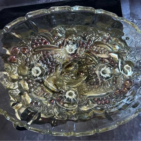 Vintage Indiana Glass Harvest Grape Bowl - Picture 3 of 4